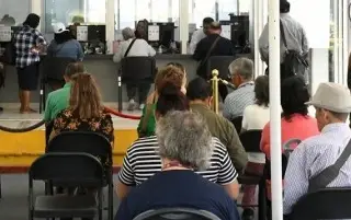 IPE entrega 347 préstamos en primer día de reanudación del programa en Xalapa