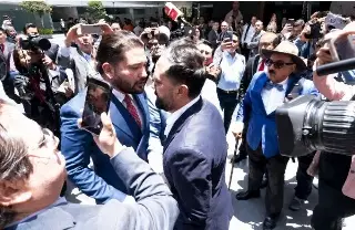 Diputado del PRI se pelea con legislador de Morena por declaraciones contra Alito Moreno (VIDEO)