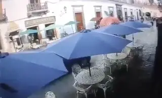 'Ebrio' atropella a 20 asistentes a la Feria de la Manzana en Zacatlán (+Video)