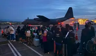 Regresan 36 mexicanos que se encontraban en Colombia tras terremoto: Relaciones Exteriores