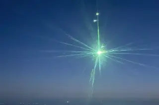 Capta impresionante #luz cuando realizaba su #trabajo ¿Qué fue? (+Video)