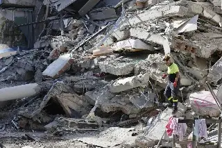 Topos Azteca trabajan tras terremoto en Colombia: Héctor Méndez 