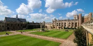 Encuentran sin vida profesor de Cambridge acusado de plagio