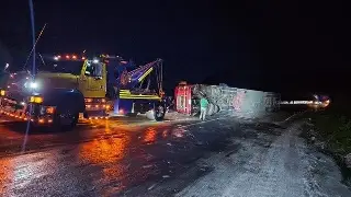 Cierre por accidente en esta carretera de Veracruz.Tome precaución