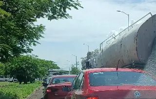 ¡Otra vez! Impresionante caos vial en la Veracruz - Xalapa; esto sabemos 