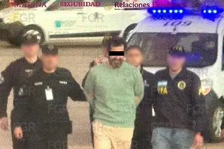 Dan prisión preventiva oficiosa al excontralmirante Fernando Farías, acusado de huachicol