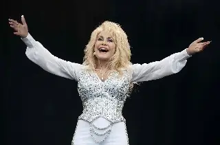 Revelan de qué murió la cantante Dolly Parton