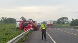Otro accidente provoca cierre en esta carretera de Veracruz, este viernes