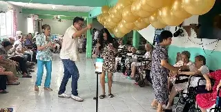 Así celebraron el “Día del abuelo” en asilo Cogra