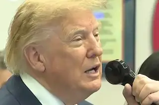 Trump firma orden para crear Academia Espacial de EU y llama a astronautas (+Video)