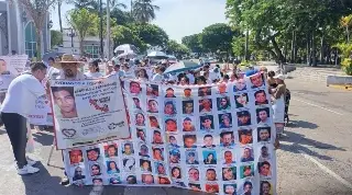 “¡No nos han escuchado!”: Familias de desaparecidos toman las calles de Veracruz 
