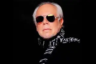 Detienen temporalmente al productor Luis de Llano, de esto se trata