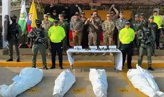 De La Espriella anuncia golpe contra el narcoterrorismo; exhibe cadáveres 