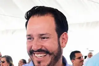 Bloquean cuentas de exsecretario de Economía de Rocha Moya; esto se sabe