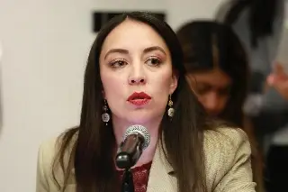 Revelan que senadora de Morena negocia con EU para entregar información