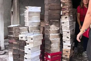 Sale a la luz la posible causa del incendio en zapatería del centro de Veracruz