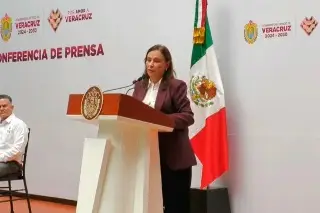 Fiscalía de Veracruz busca a alcalde de Coahuitlán por realizar disparos en fiesta patronal