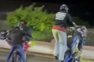 Dos motociclistas resultan lesionados durante rodada en Mendoza