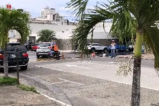 Precaución: hay reducción de carril en avenida Xicoténcatl, en el centro de Veracruz