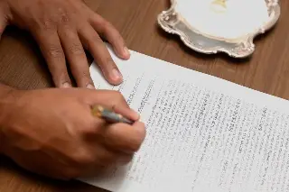 ¿Te dejaron fuera del testamento? Estas son las razones por las que podrías impugnarlo