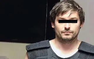 Hijo de empresario restaurantero es detenido por muerte de su madre