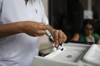 Analizan ampliar vacunación contra sarampión ante brote registrado en Xalapa