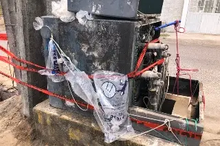 Ante fallas, veracruzanos hacen esto con los transformadores pero puede ser mortal