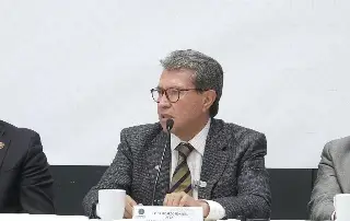 Monreal pide respeto cuando comparezca Rosa Icela Rodríguez