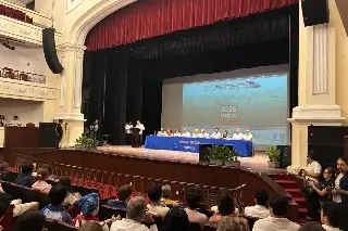 Veracruz recibe a más de 400 historiadores de 15 países, esta es la razón 