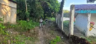 Lluvias golpean a Coyutla así: lodo llegó hasta un jardín de niños