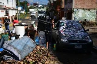 Lluvias dejan dos muertos, daños en 60 viviendas y 43 colonias de Xalapa: Nahle