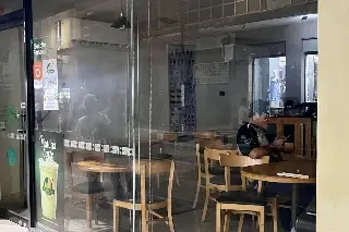 Cafés, tiendas departamentales, museos y otros inmuebles quedaron a obscuras en Veracruz