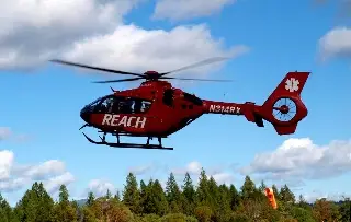 Reportan a mexicana desaparecida tras desplome de ambulancia aérea en California