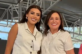 '¡Yo la voy a coronar!': Rocío Nahle felicita a Indira Meneses, virtual reina electa del Carnaval de Veracruz 2027