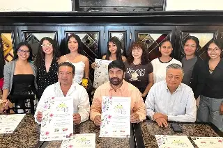 Sus familias no tendrán que pagar la fiesta: preparan XV años para jóvenes en Veracruz
