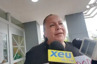 Madres de niños con cáncer denuncian intimidación contra oncólogo