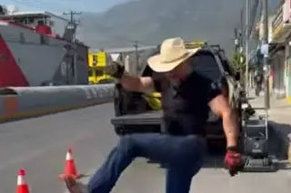Influencer que repara baches buscará gobernar Nuevo León; revela con quién va