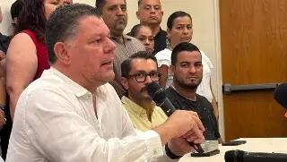 Virgilio Mendoza renuncia al Partido Verde en Colima por alianza con Morena rumbo a 2027