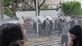 Lemus reporta 39 detenidos y 28 policías heridos tras protesta por agua en Guadalajara