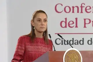 Sheinbaum niega crisis de salud ante protestas de trabajadores