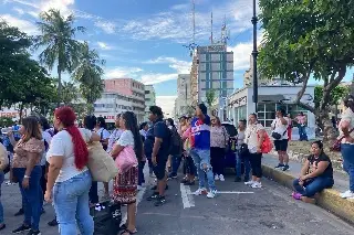 Ya no caben los ambulantes: así definieron lugar para las 'nenis' en Veracruz