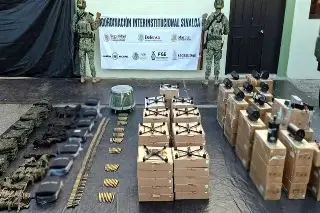 Decomisan 48 drones y explosivos en Sinaloa; Sedena admite preocupación por uso criminal