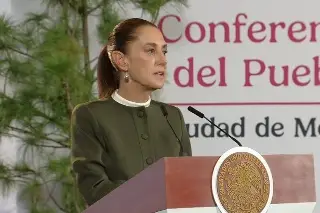 Claudia Sheinbaum minimiza la marcha del IMSS y critica presencia de líderes del PT