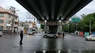 Semáforos sin funcionar en este cruce de avenidas en Veracruz. Precaución (+Video)
