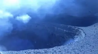 Llegan al cráter del Popocatépetl. Esto hicieron ahí (+Video) 