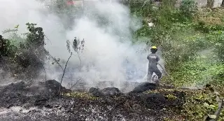 Incendio moviliza a Bomberos en Veracruz