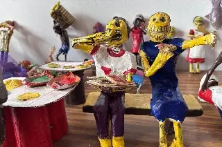 ¿Qué tendrá el altar monumental de Veracruz? Así lo preparan para Día de Muertos (FOTOS)
