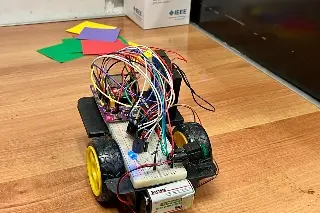 Estudiantes de Veracruz crean robot educativo que enseña a niños desde 4 años; así funciona