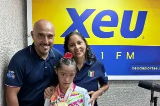 Zoé, atleta con síndrome de Down recibe otro reconocimiento en Veracruz