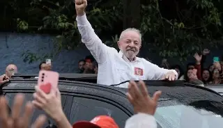 Lula derrota a Flávio Bolsonaro y gana las elecciones en Brasil